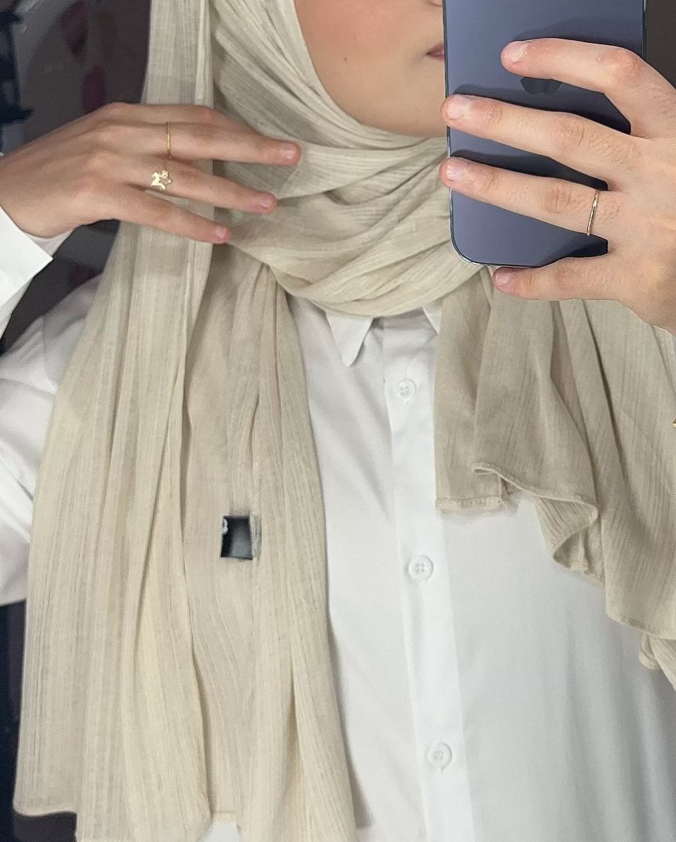 veils by razan